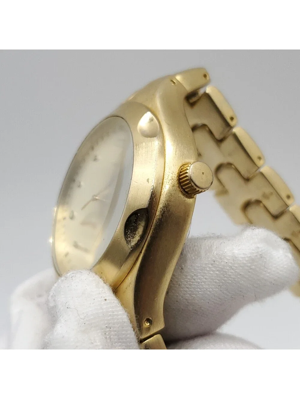 Lorus Diver Style Women Watch New Battery Gold Tone Date Dial 34mm
